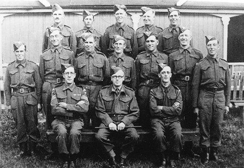 Civilians in uniform - the Bourne Home Guard in 1940