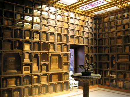 Oakland columbarium