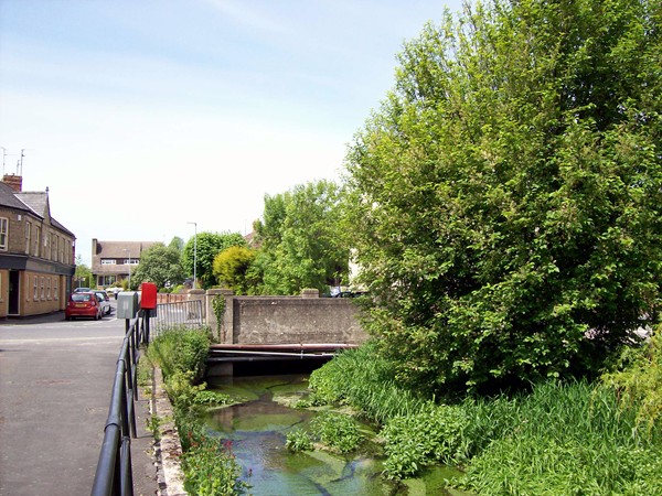 The Queen's Bridge