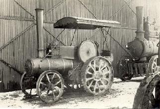 The hangar in place, behind the engine