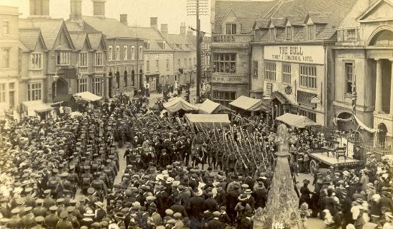 1915 parade